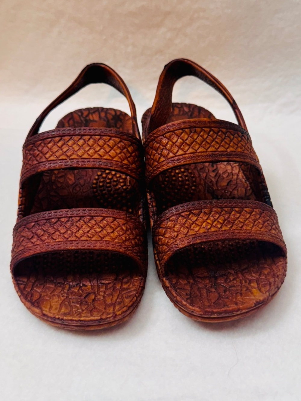 Hawaii J-Slip Brown Comfort Sandals — New Without Tags